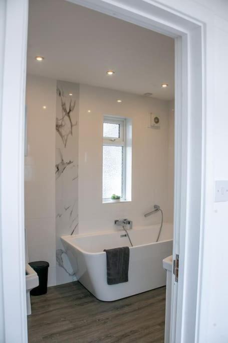 サウスエンド・オン・シーStylish Retreat In Leigh-On-Seaアパートメント エクステリア 写真