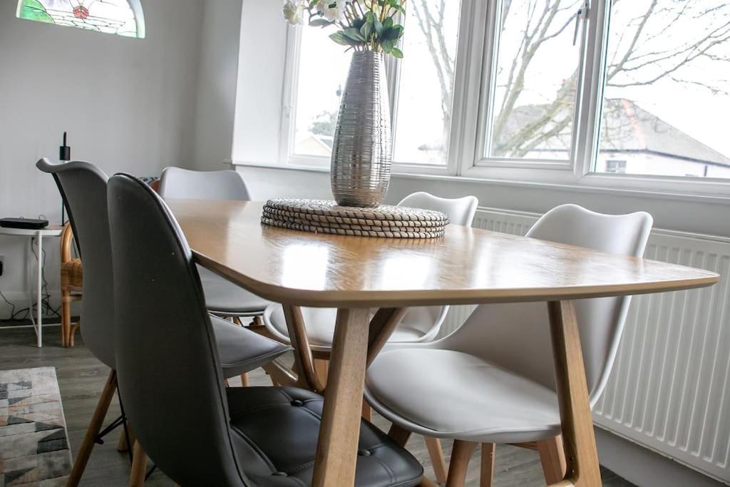 サウスエンド・オン・シーStylish Retreat In Leigh-On-Seaアパートメント エクステリア 写真