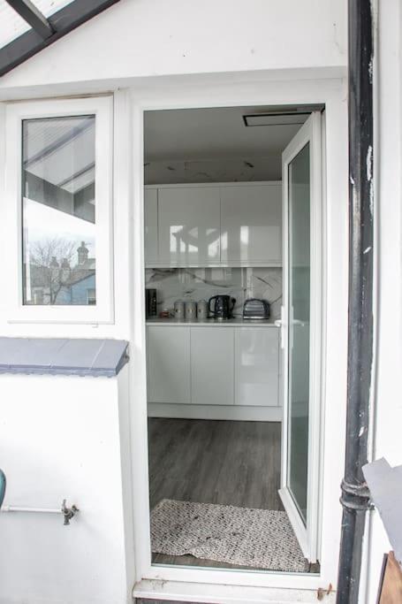 サウスエンド・オン・シーStylish Retreat In Leigh-On-Seaアパートメント エクステリア 写真